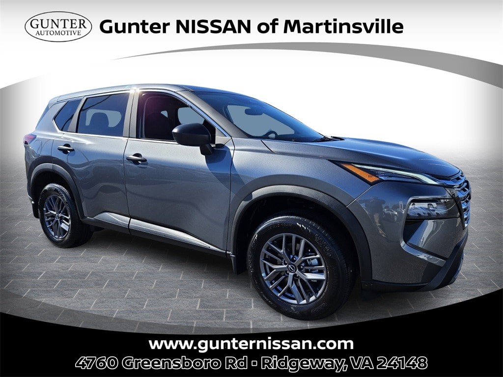 2026 Nissan Rogue S's photo