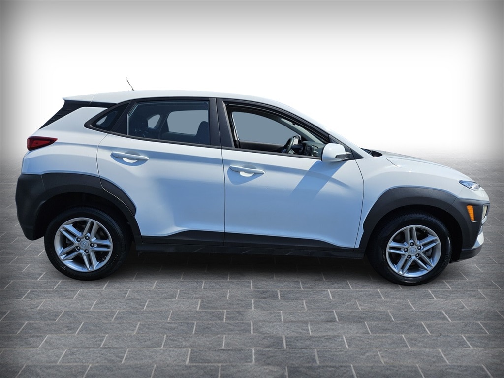 Used 2021 Hyundai Kona SE with VIN KM8K1CAA7MU676678 for sale in Ridgeway, VA