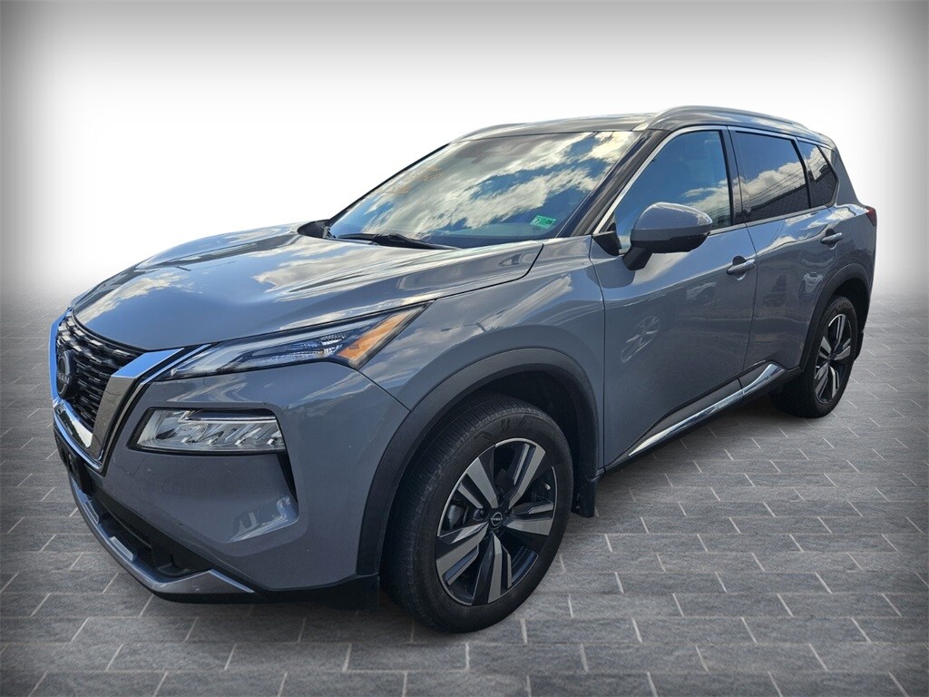 2023 Nissan Rogue SL photo 3