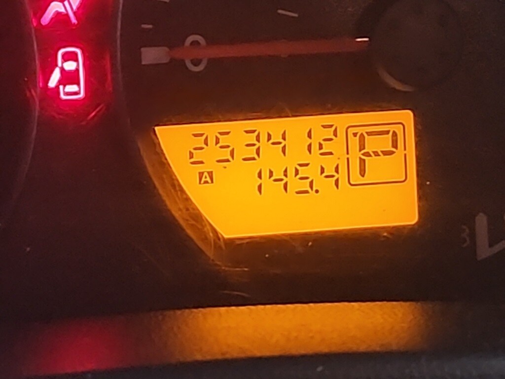 2006 Nissan Frontier SE photo 3