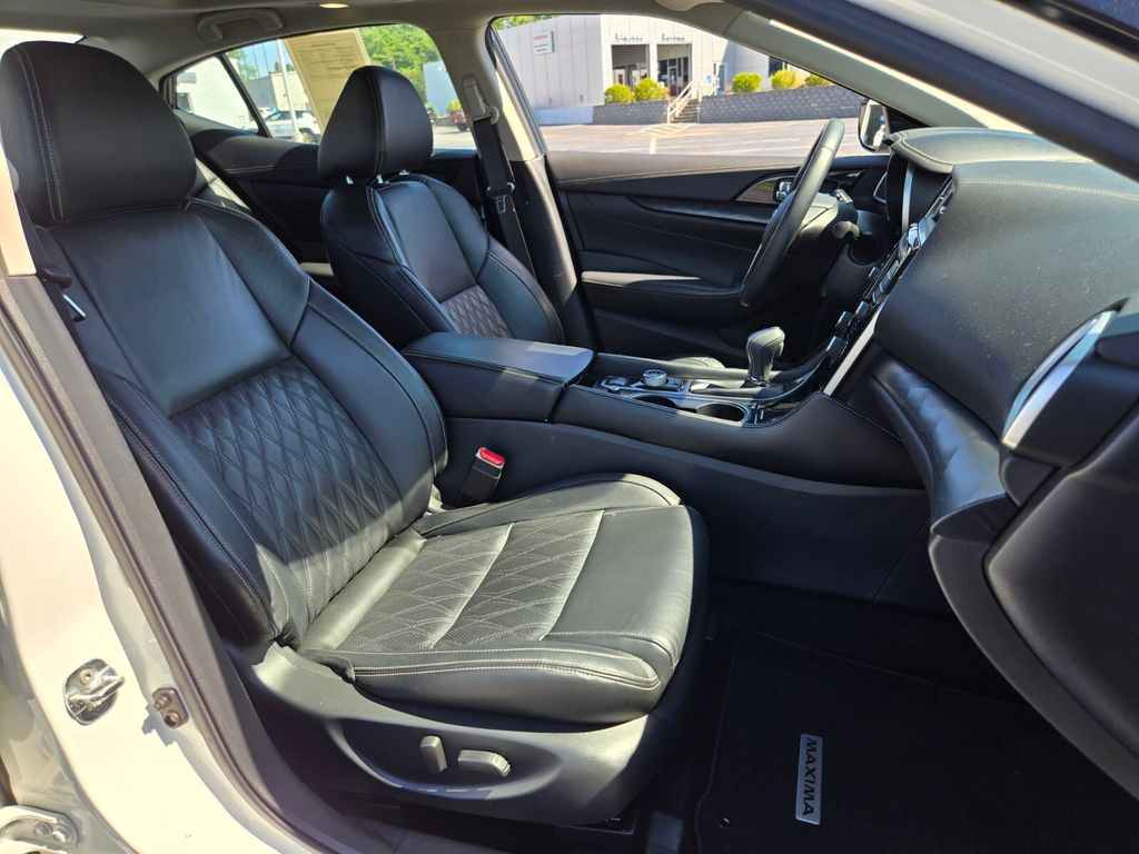 2023 Nissan Maxima Platinum - Photo 22