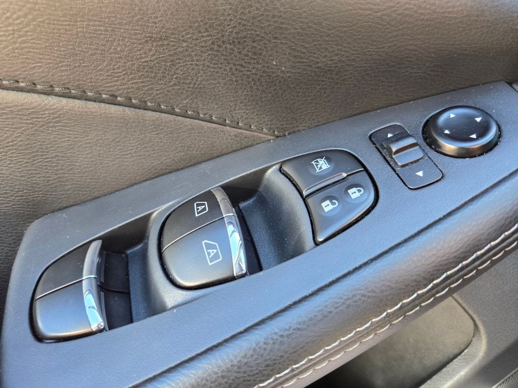 2023 Nissan Maxima Platinum - Photo 37