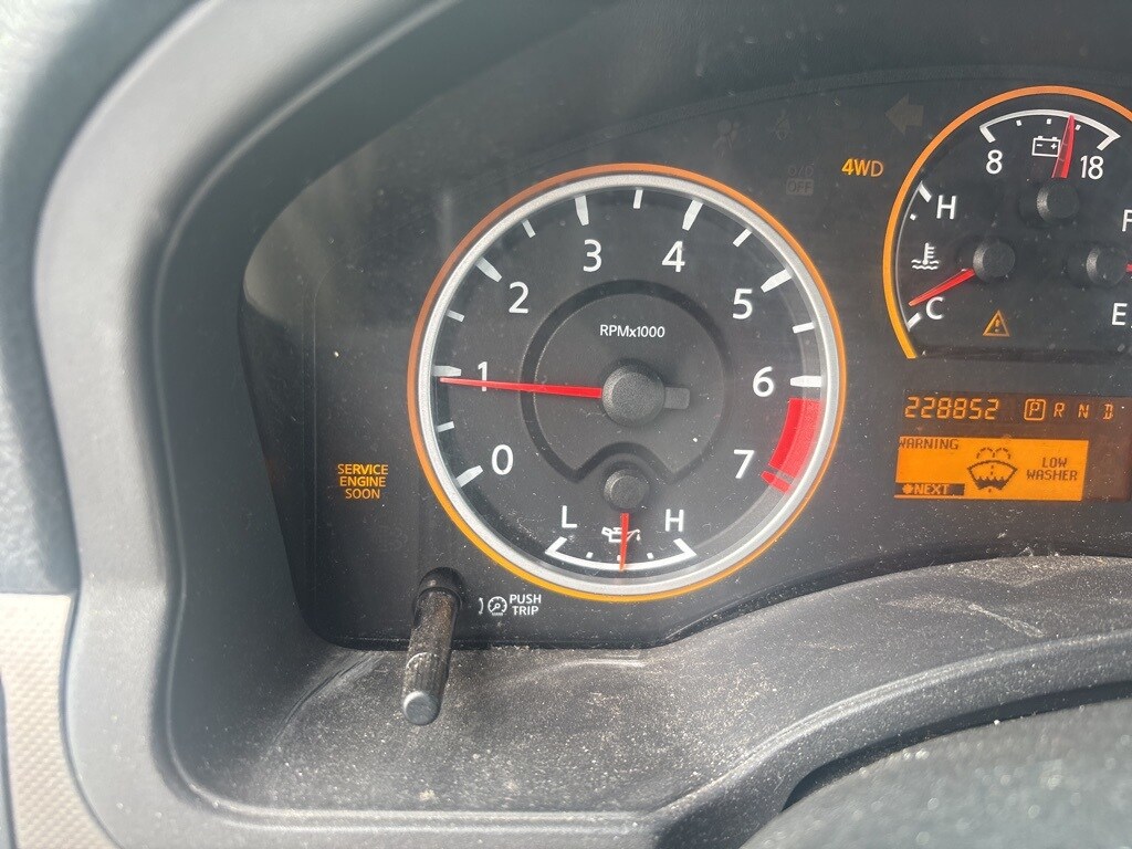 Used 2008 Nissan Armada SE SUV