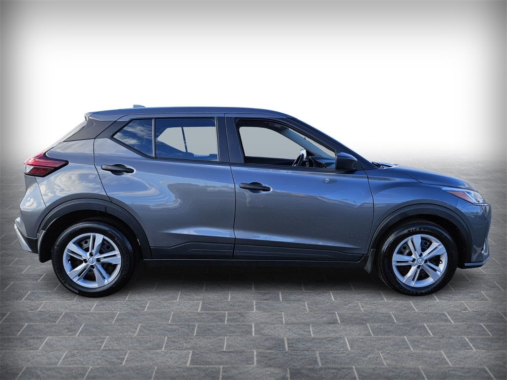 Certified 2025 Nissan KICKS PLAY Base with VIN 3N1CP5BV4SL483807 for sale in Ridgeway, VA
