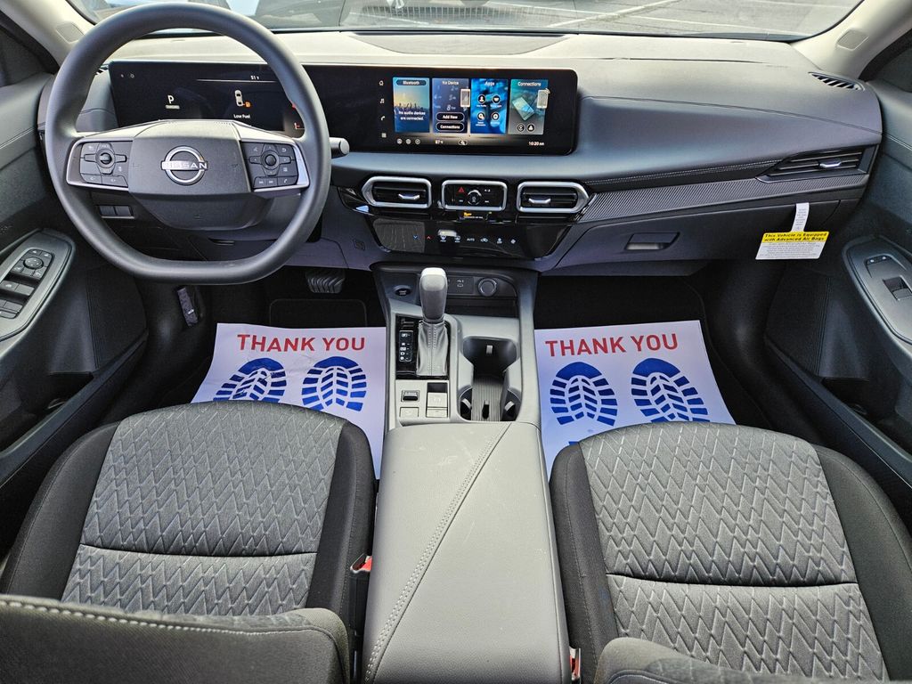 2026 Nissan Sentra SV - Photo 7