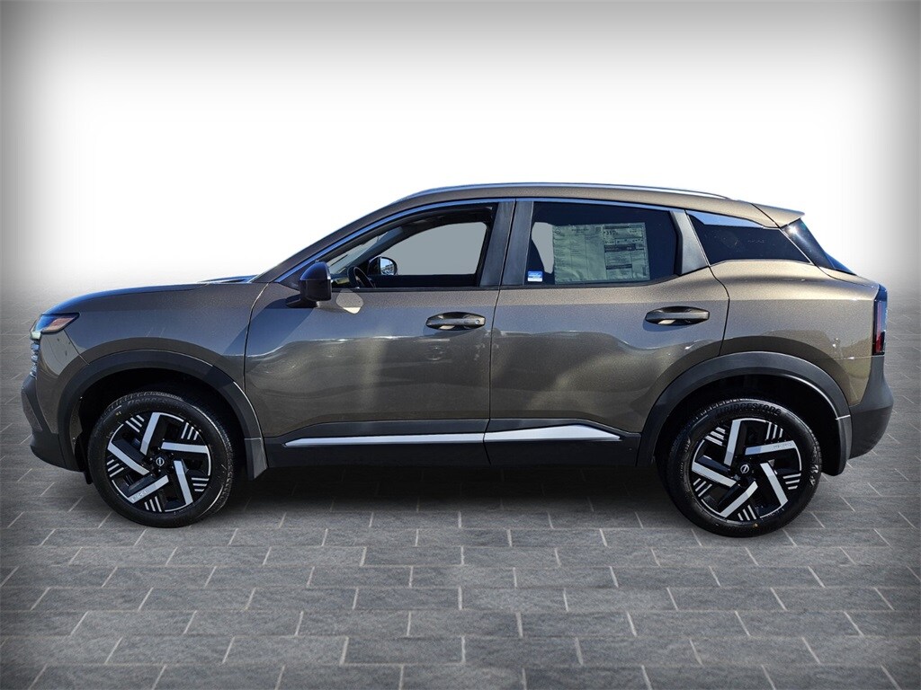 2026 Nissan Kicks SV photo 3