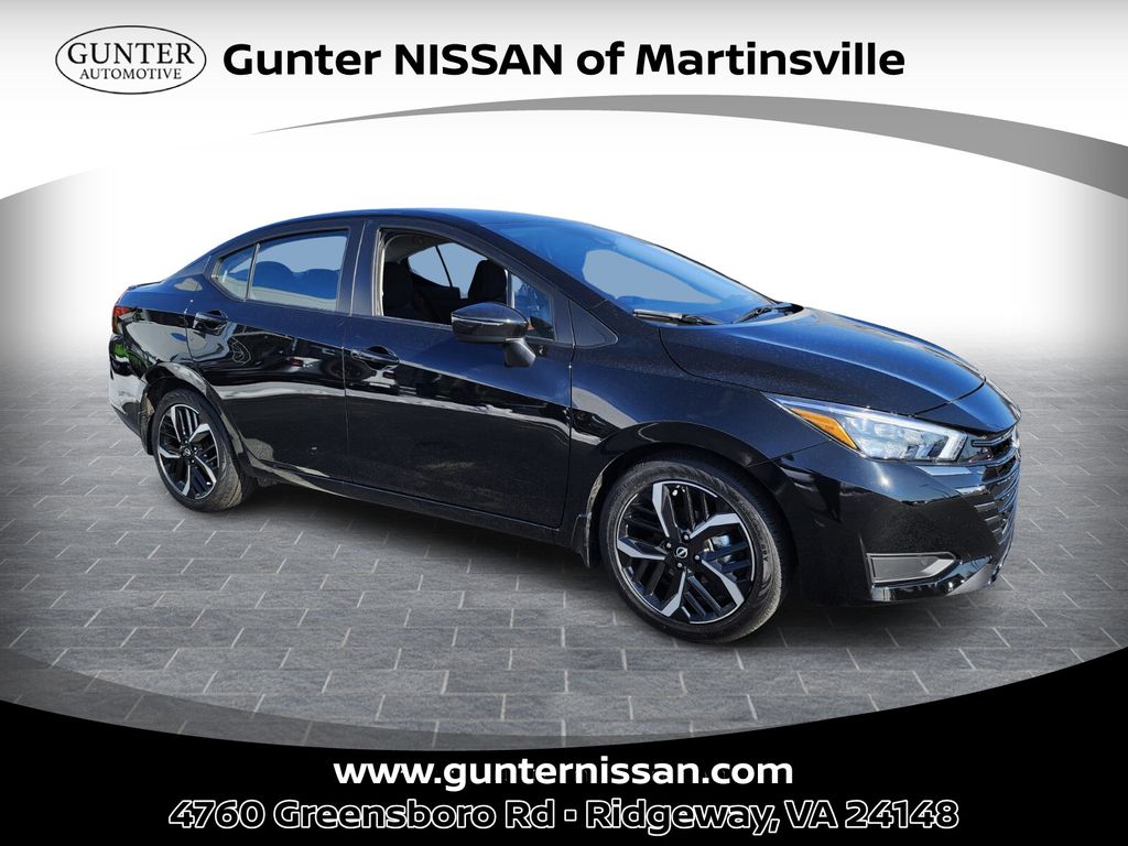 2025 Nissan Versa Sedan SR