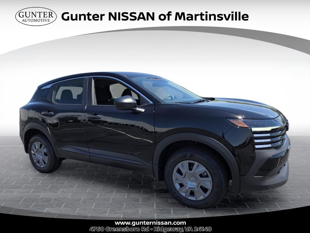 2026 Nissan Kicks 2.0 S's photo