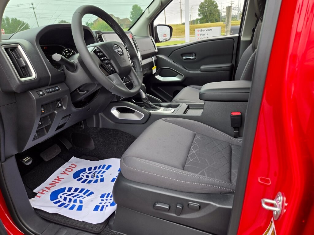 New 2027 Nissan Frontier SV Truck Crew Cab