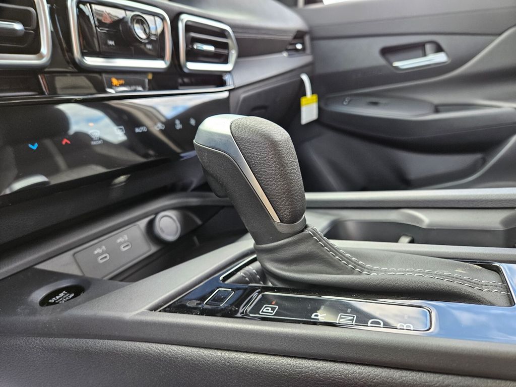2026 Nissan Sentra SV - Photo 11