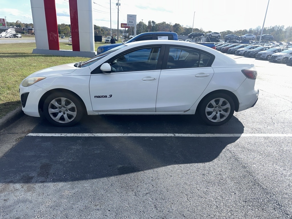 2011 Mazda MAZDA3 i Sport