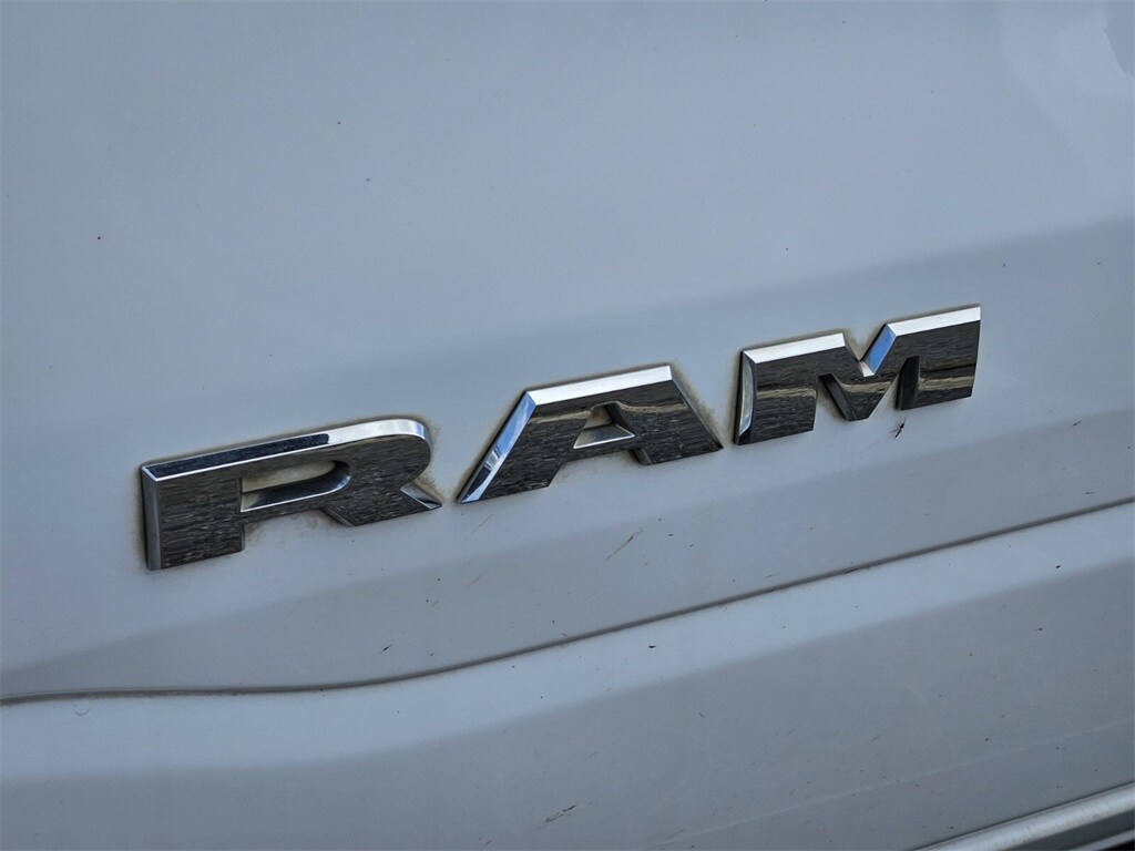 2020 Ram 1500 Big Horn Lone Star photo 3