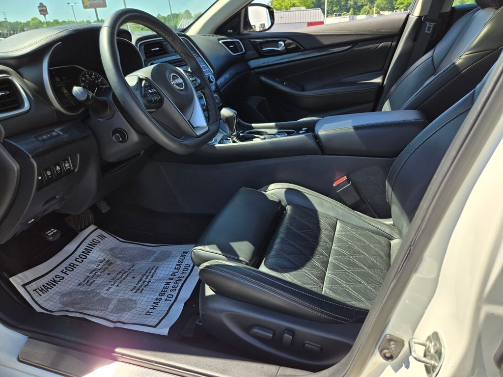 2023 Nissan Maxima Platinum - Photo 9