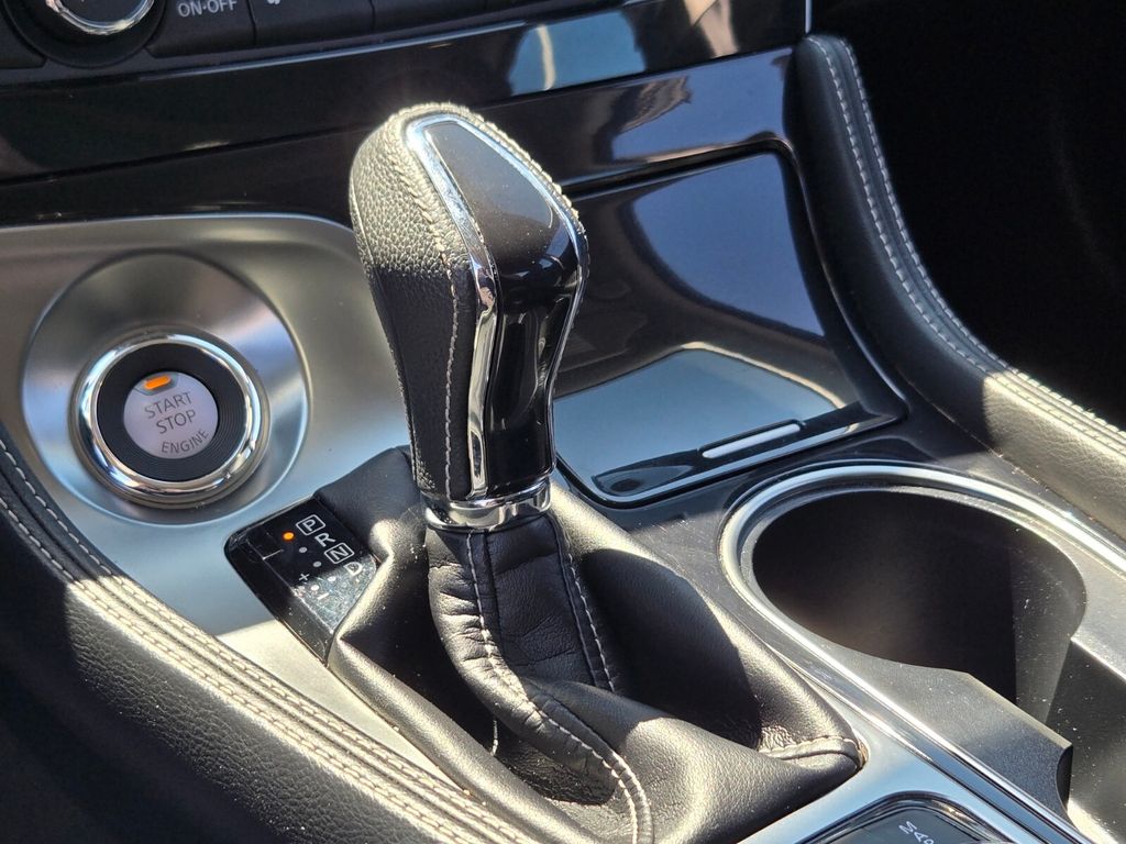 2023 Nissan Maxima Platinum - Photo 30