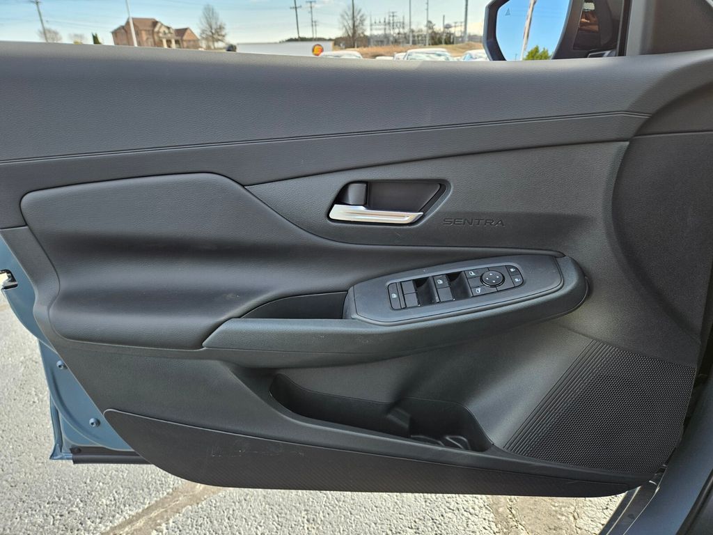 2026 Nissan Sentra SV - Photo 13