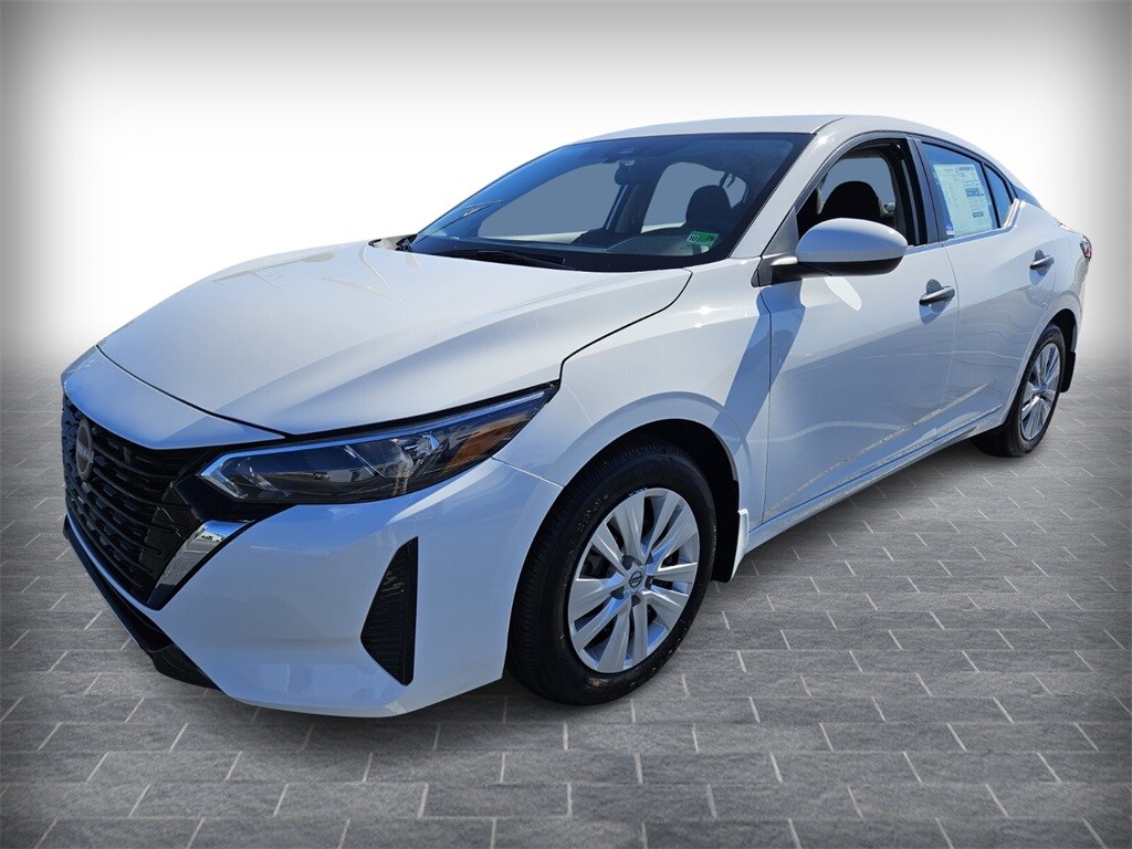 2025 Nissan Sentra S photo 2