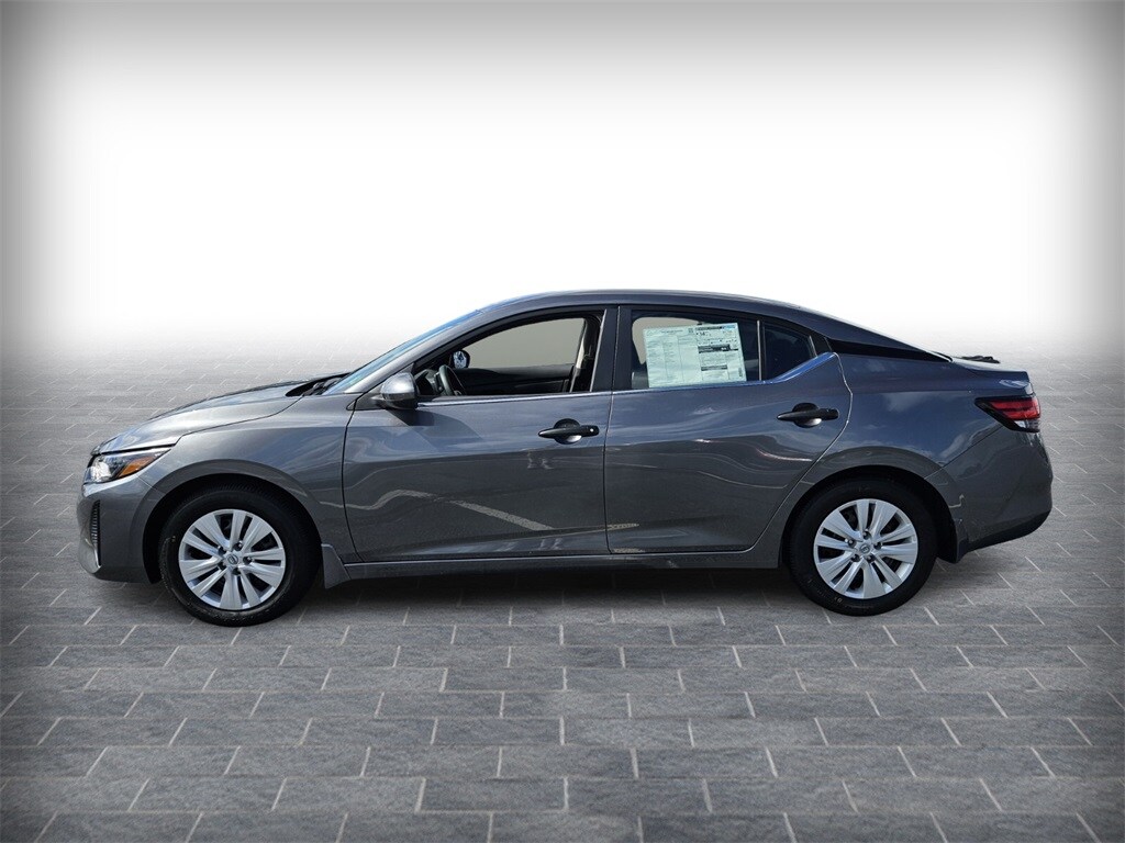 2025 Nissan Sentra S photo 2