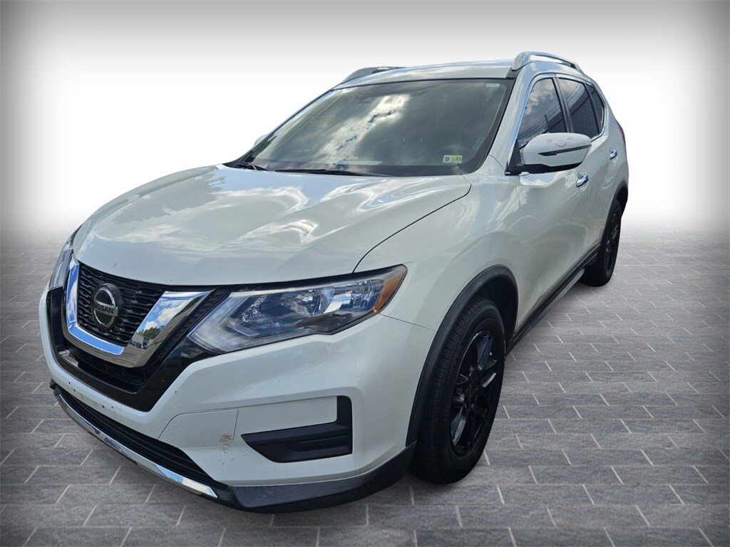2019 Nissan Rogue S photo 3