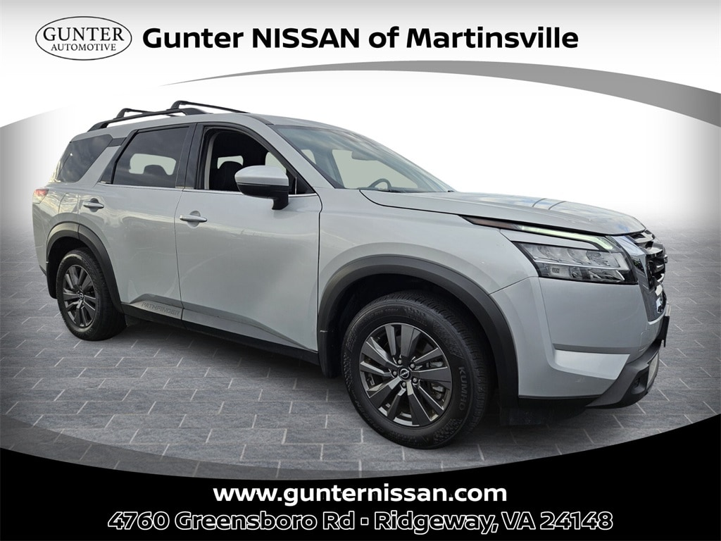 2022 Nissan Pathfinder SUV 