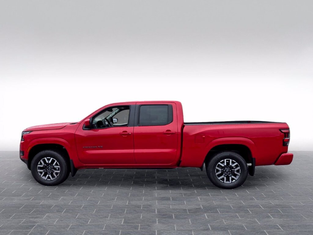 New 2027 Nissan Frontier SV Truck Crew Cab