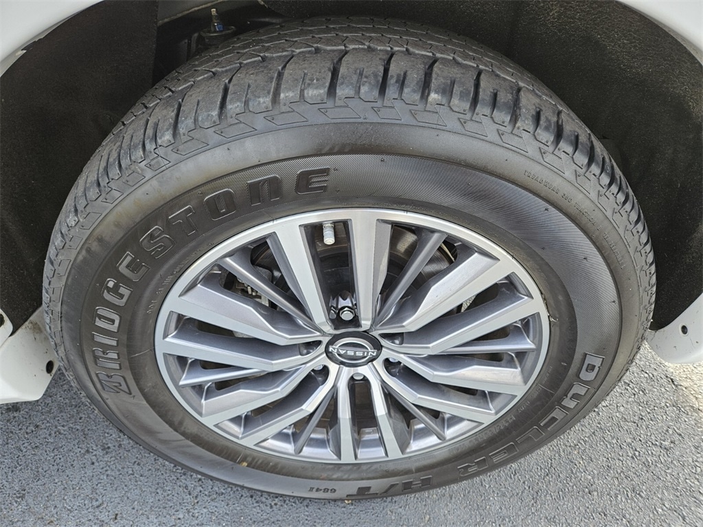 Used 2024 Nissan Armada SL SUV