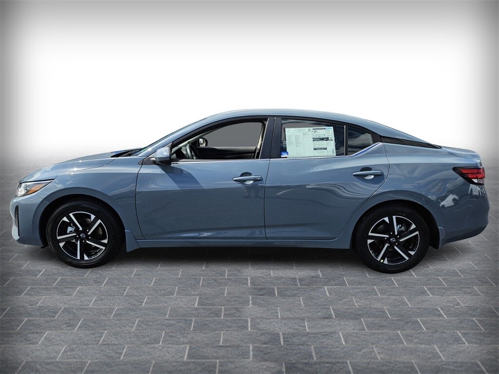 2025 Nissan Sentra SV photo 3