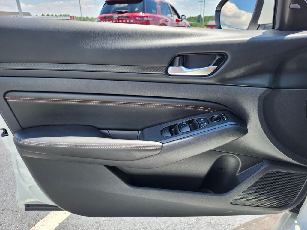2023 Nissan Altima SV - Photo 34