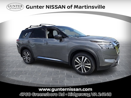 2025 Nissan Pathfinder Platinum SUV