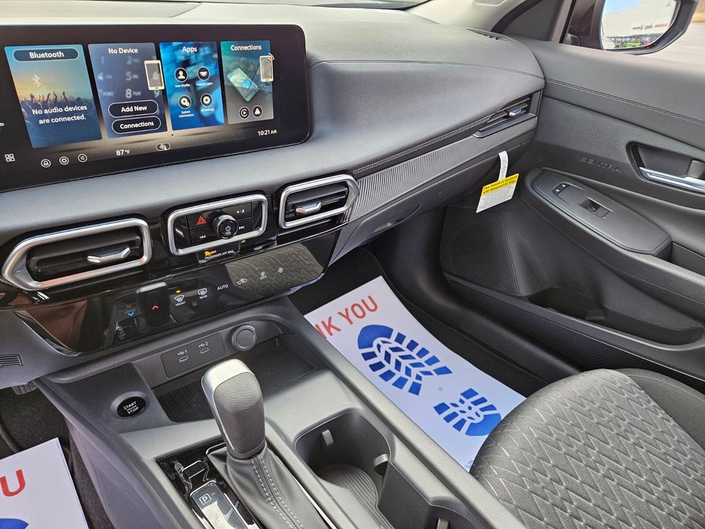 2026 Nissan Sentra SV - Photo 9