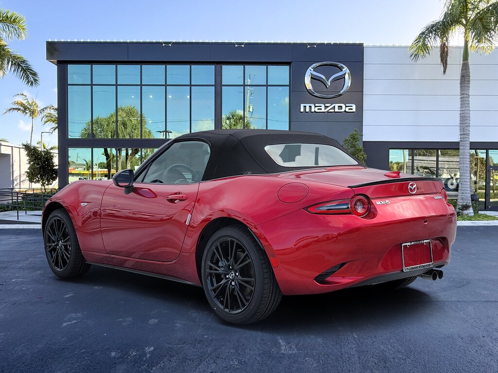 New 2026 Mazda MX-5 Miata Club Convertible