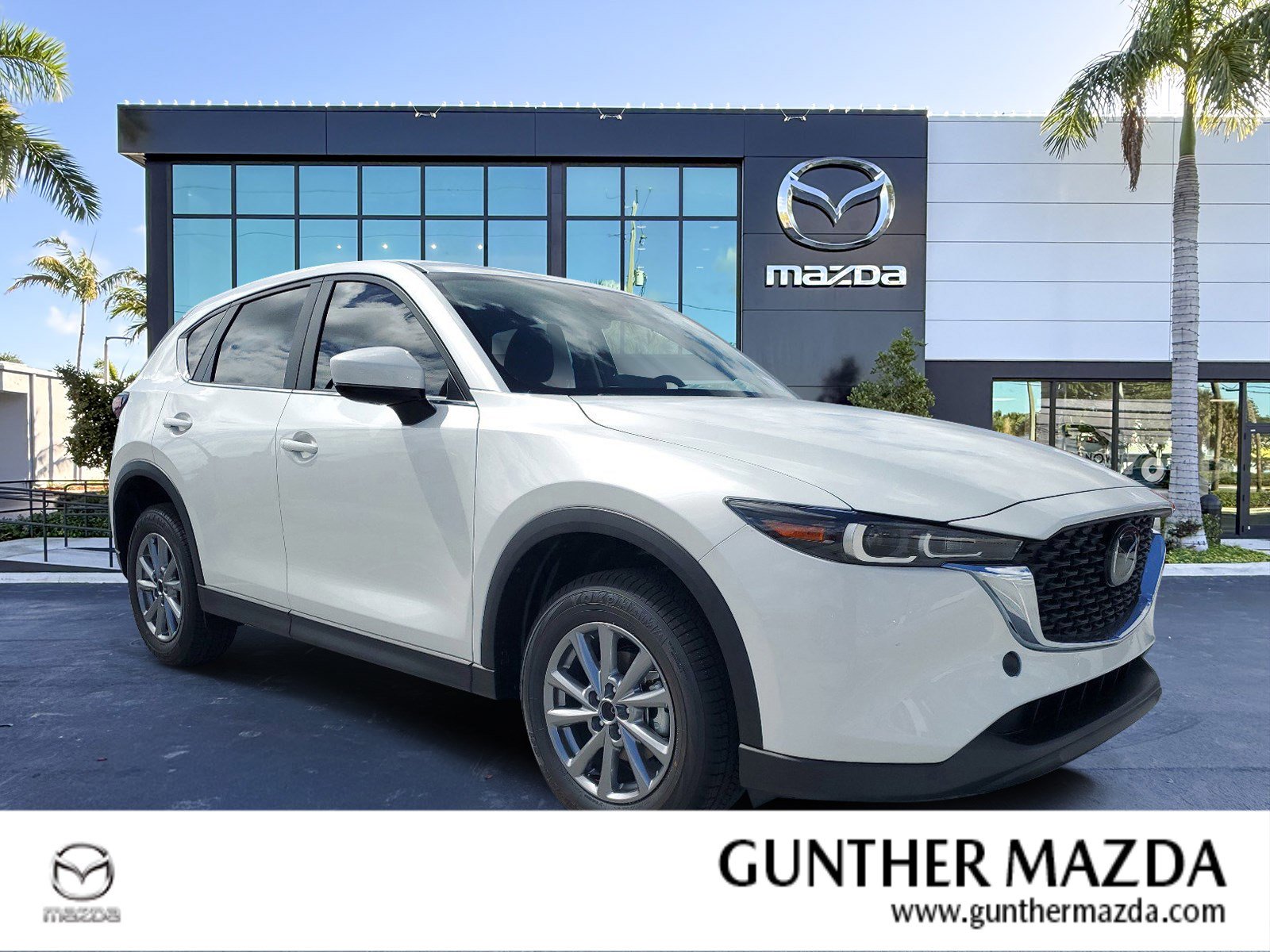 2025 Mazda CX-5 S Auto AWD's photo