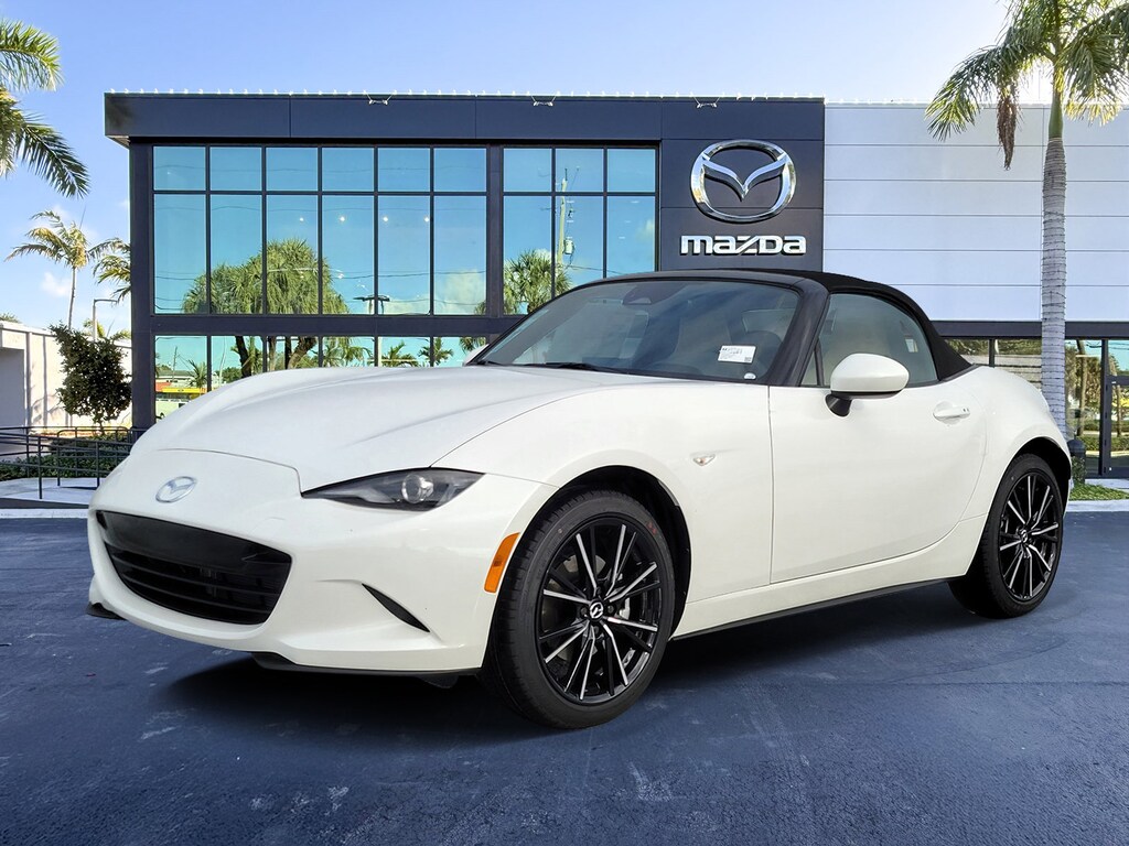 New 2026 Mazda MX-5 Miata Grand Touring Convertible