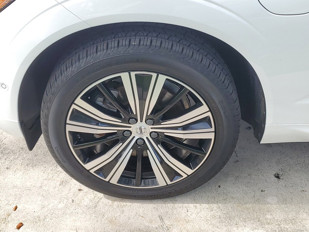 Used 2022 Volvo XC60 Recharge Plug-In Hybrid T8 Inscription Extended Range SUV