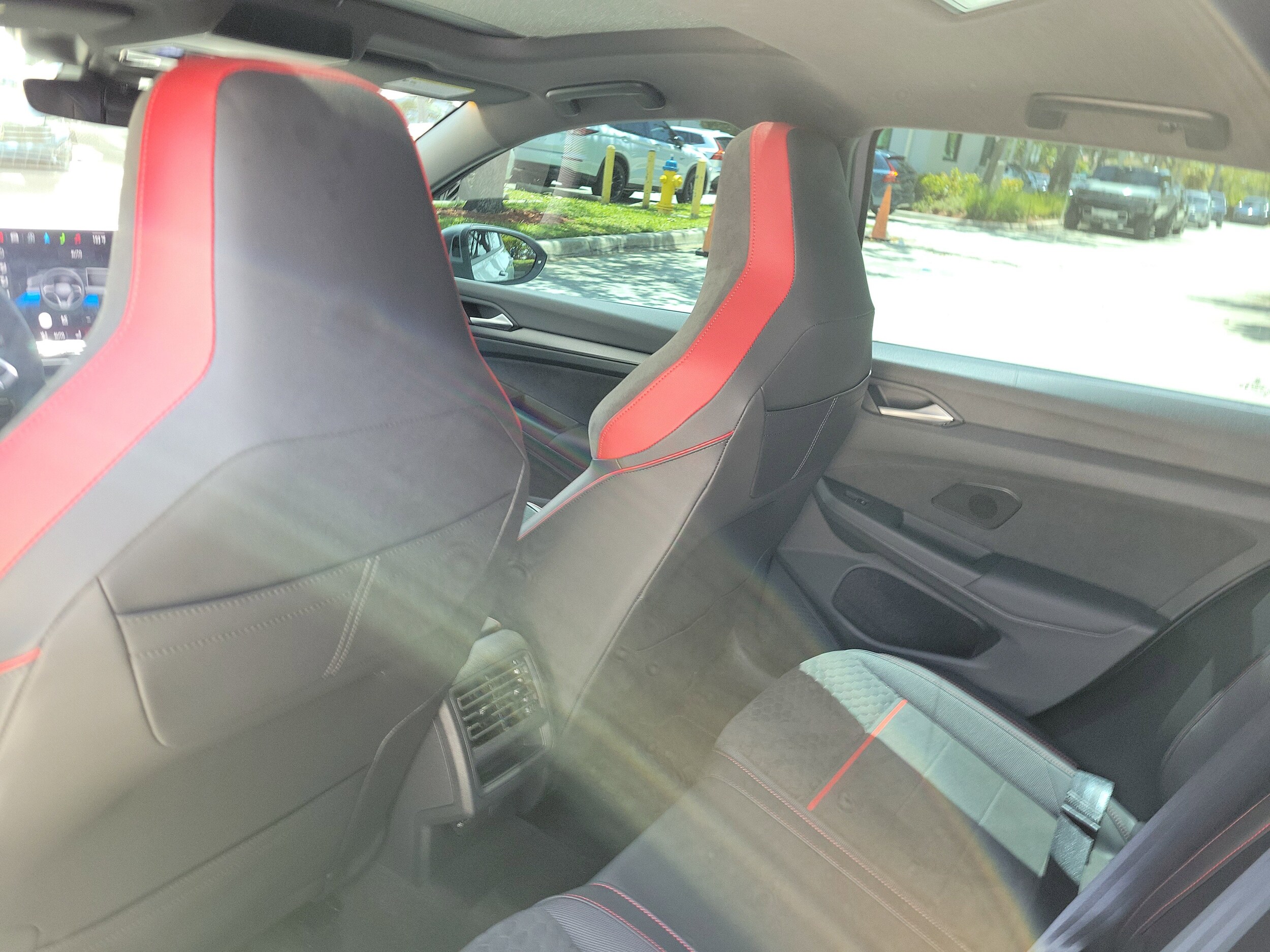 2026 Volkswagen Golf GTI SE - Photo 15