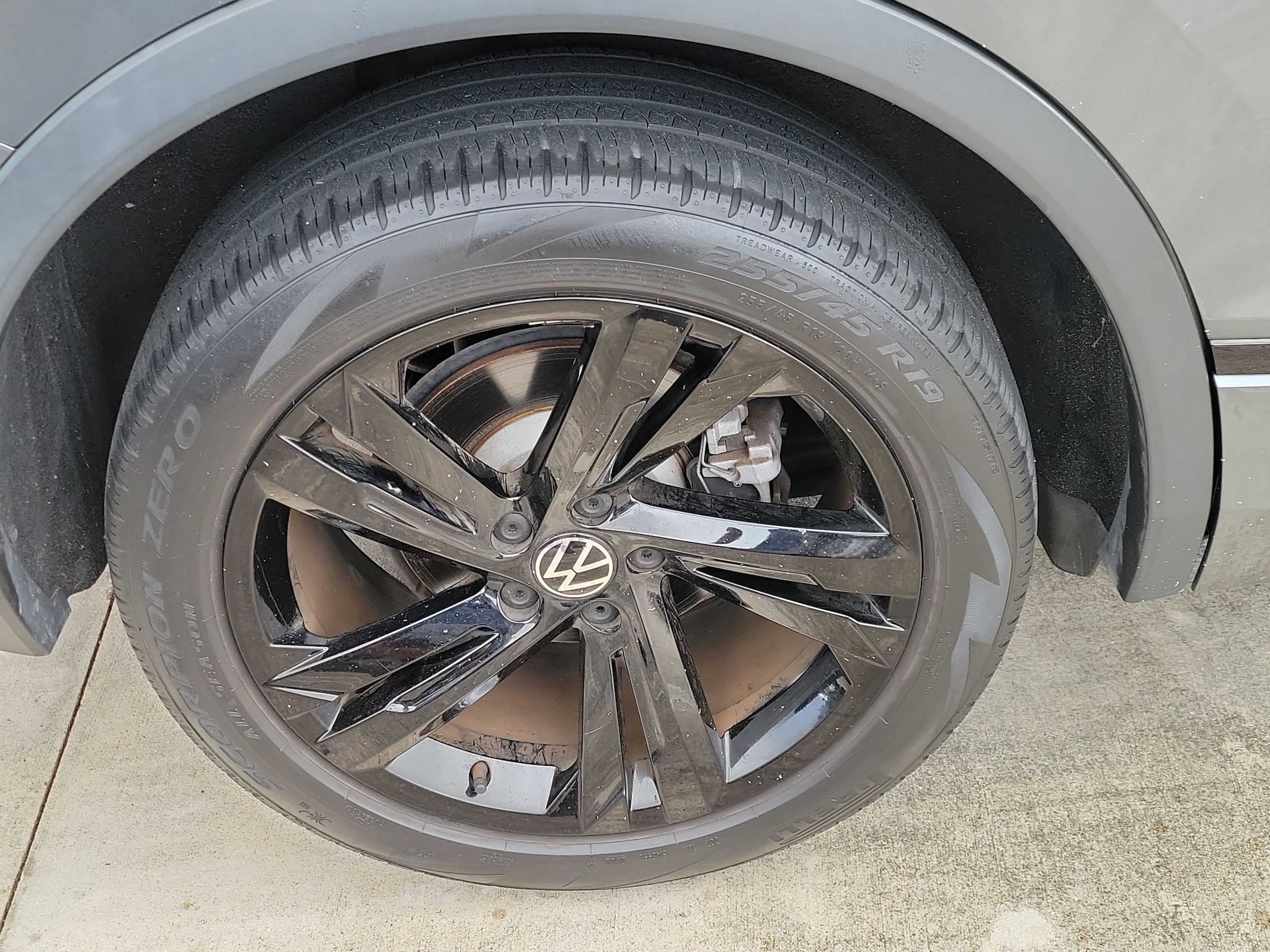 2023 Volkswagen Tiguan SE R-LINE BLACK - Photo 9