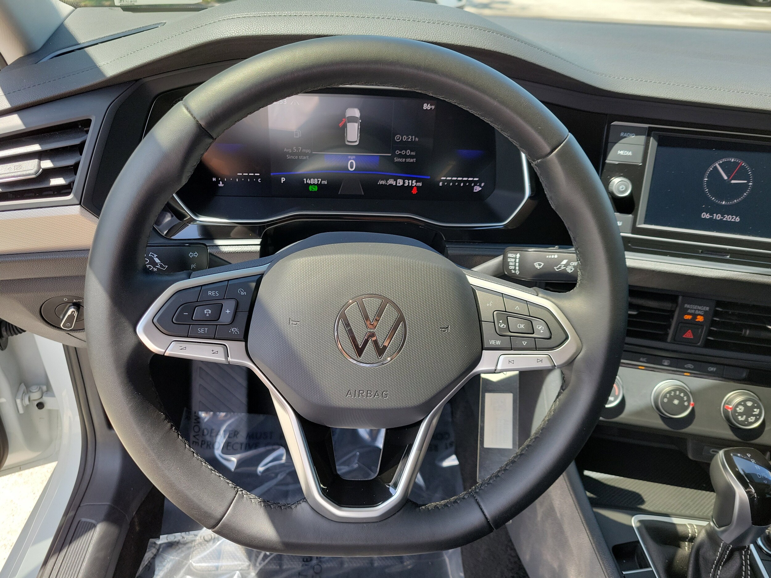 2024 Volkswagen Jetta S - Photo 19
