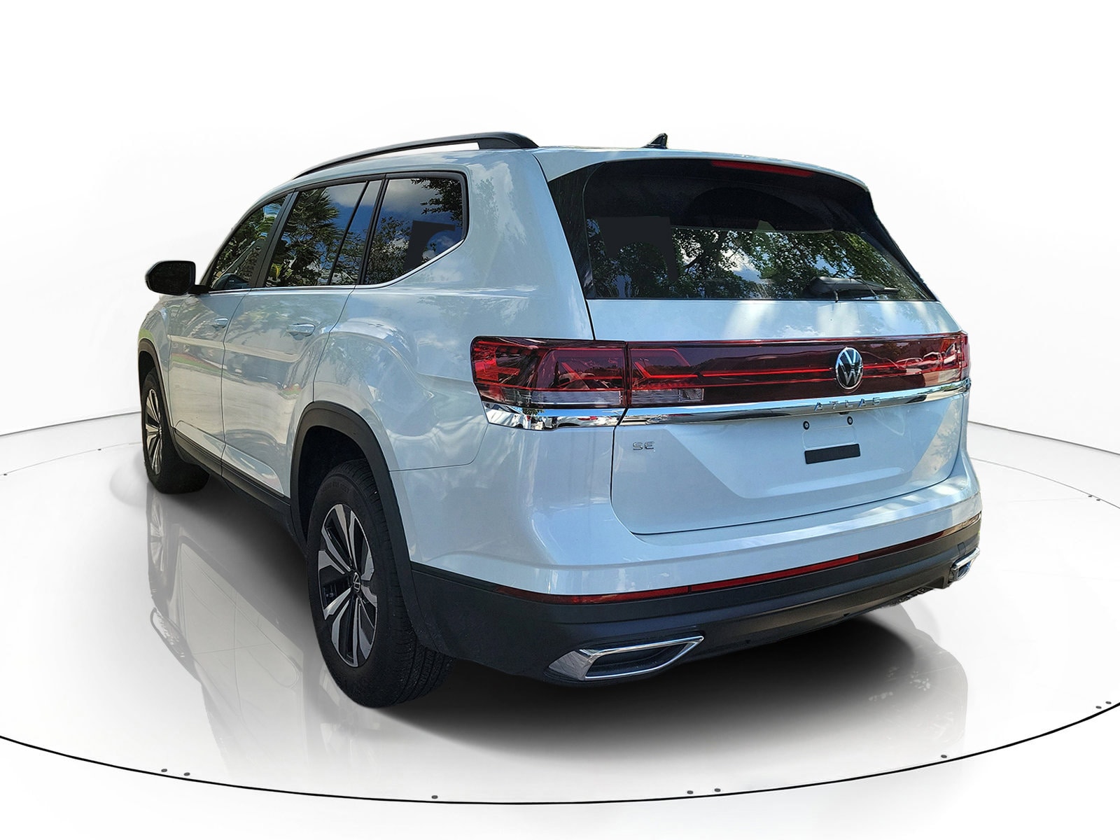 2026 Volkswagen Atlas SE - Photo 6