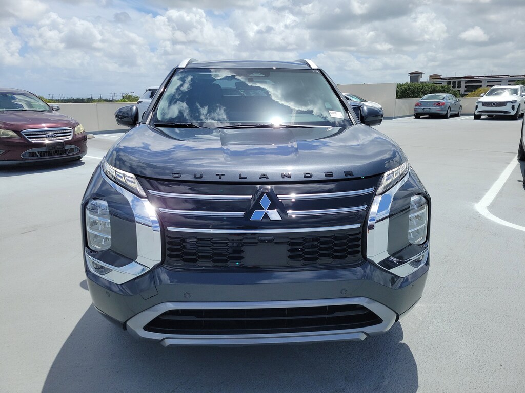 New 2026 Mitsubishi Outlander SEL SUV