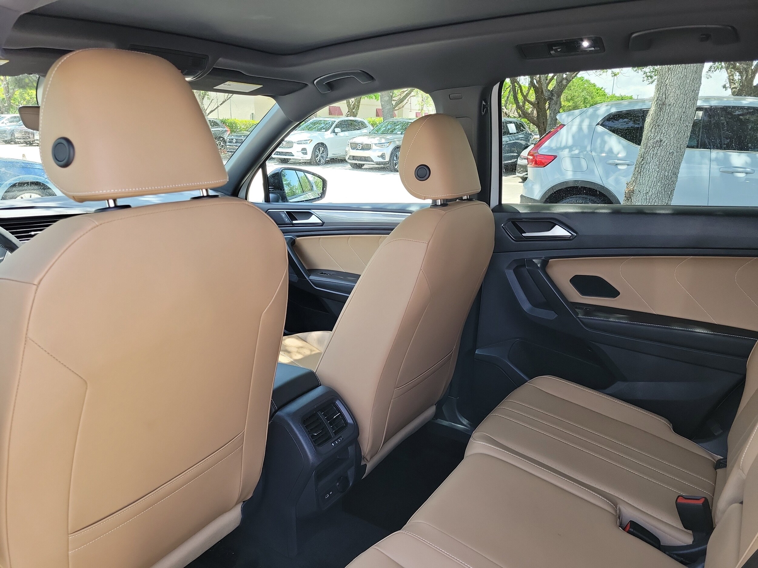 2023 Volkswagen Tiguan SE R-LINE BLACK - Photo 12