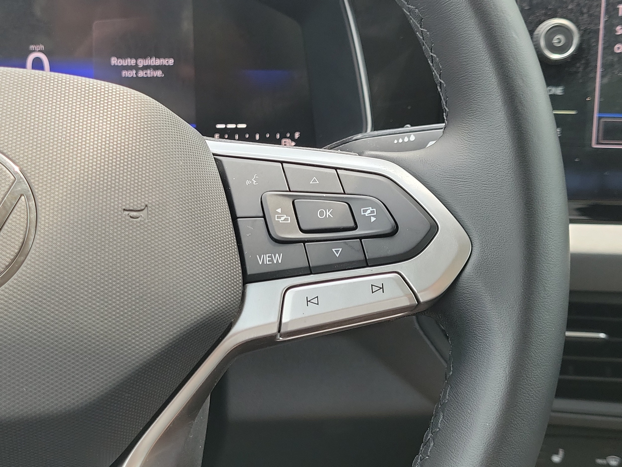 2025 Volkswagen Jetta SE - Photo 25