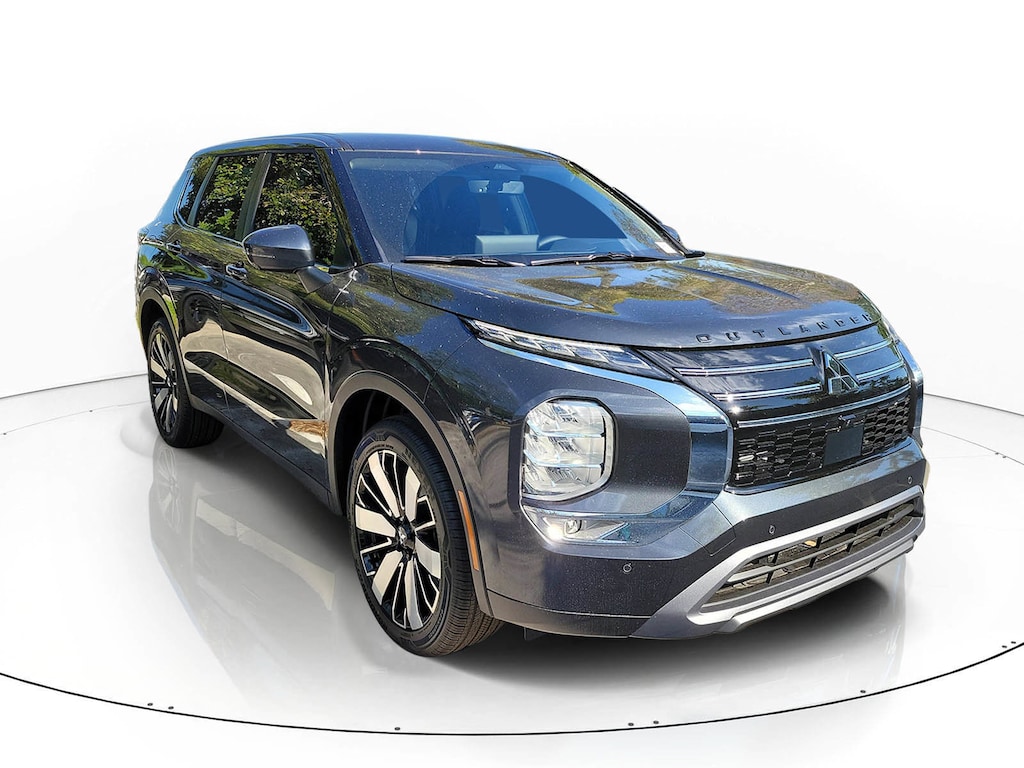 New 2026 Mitsubishi Outlander SE SUV