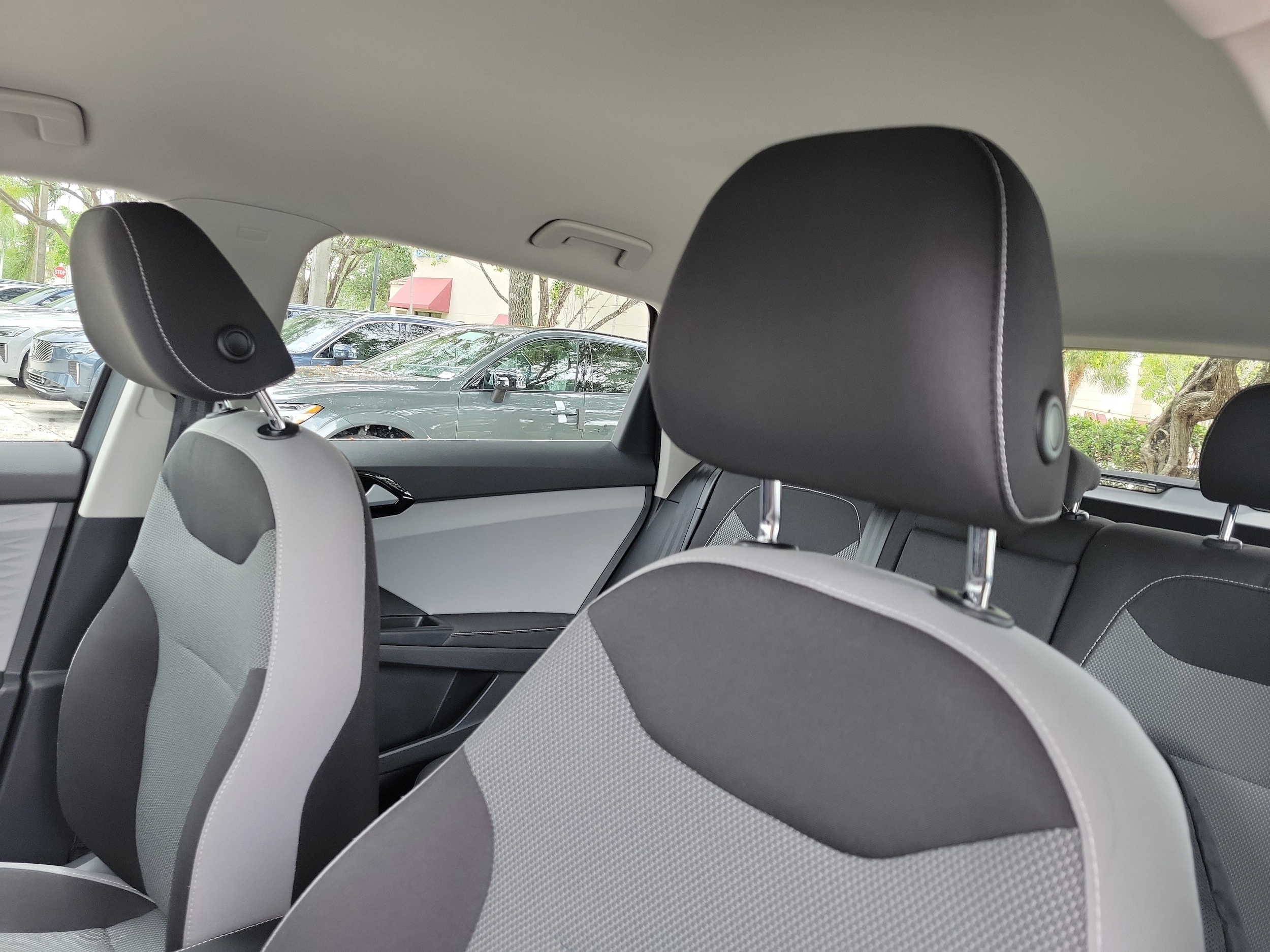 2024 Volkswagen Taos S - Photo 19
