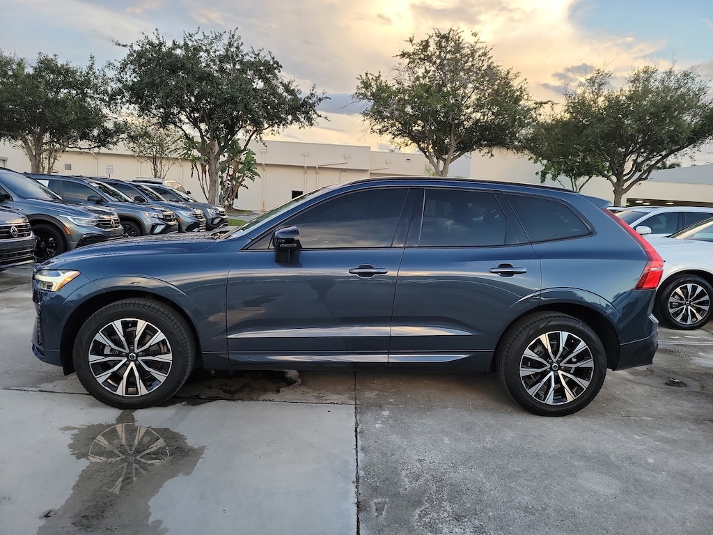 Used 2024 Volvo XC60 B5 Core Dark SUV