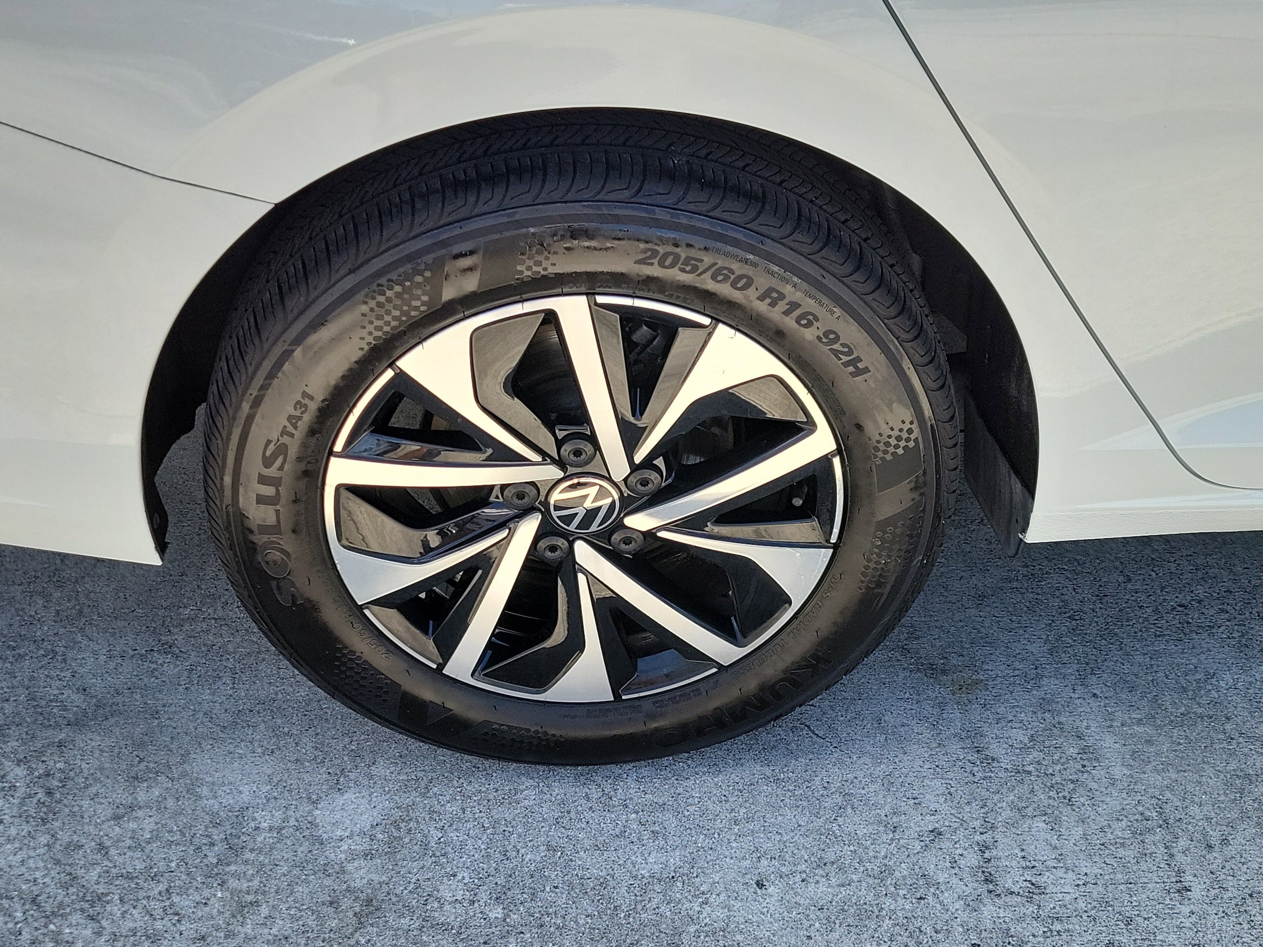 2024 Volkswagen Jetta S - Photo 10