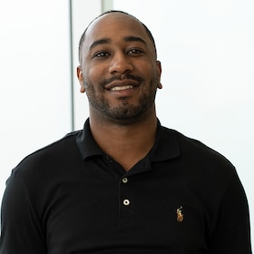 Staff member Deante Powell from 0be0b404934a