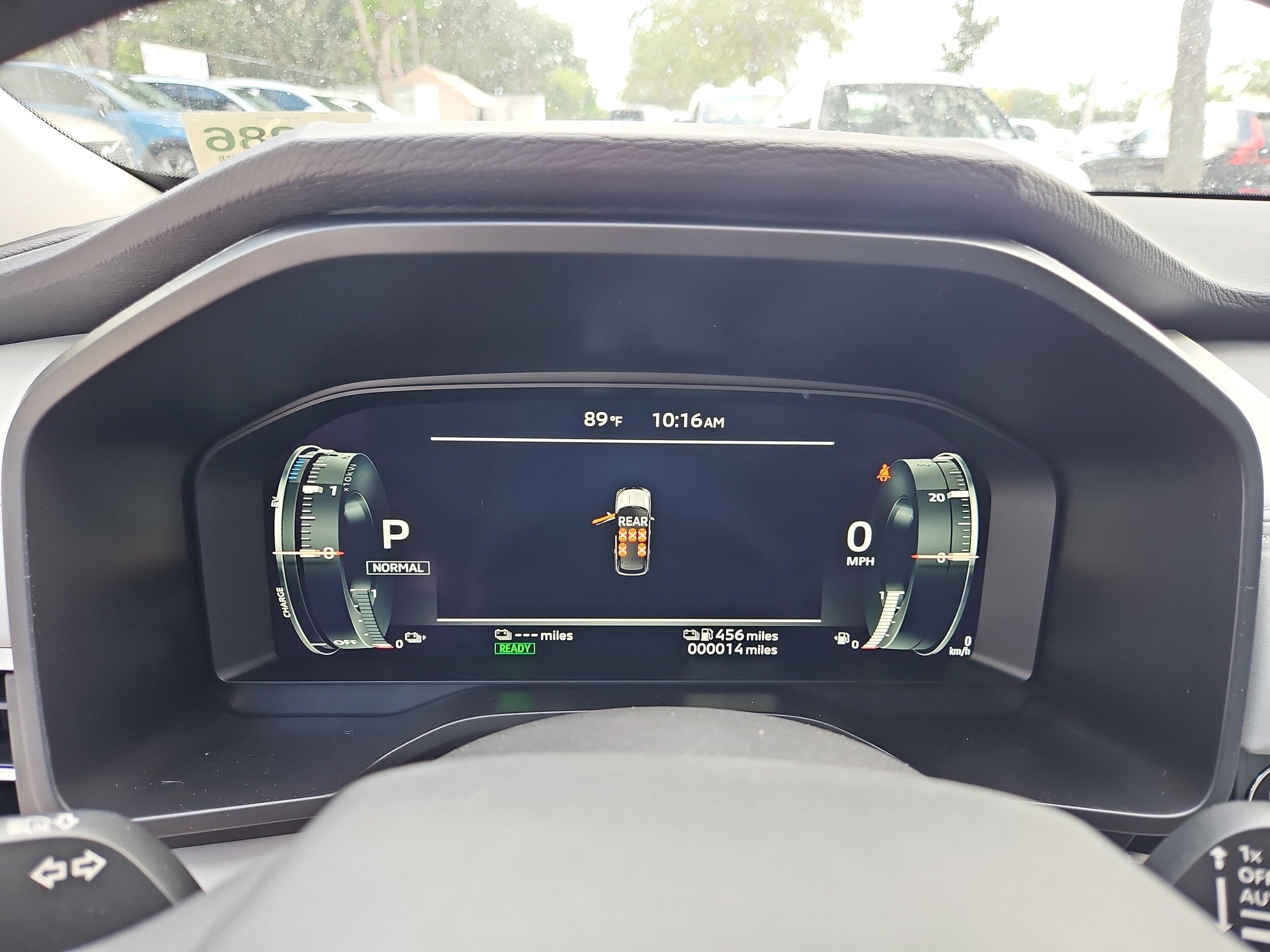 2025 Mitsubishi Outlander Plug-in Hybrid SEL - Photo 14