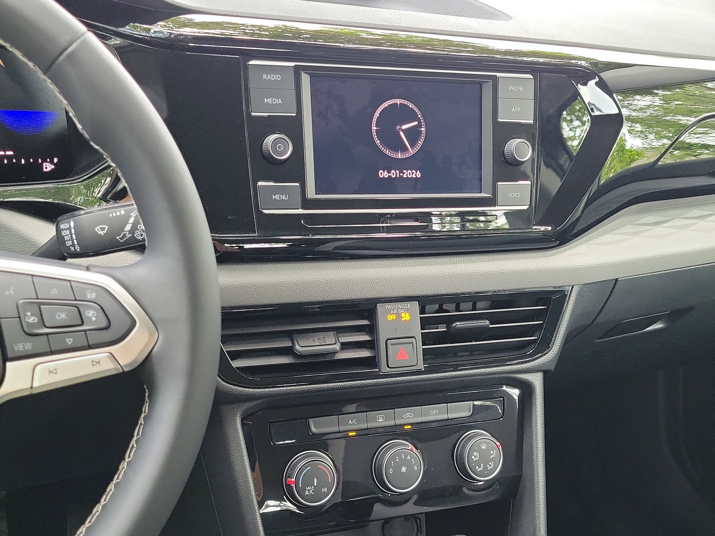2024 Volkswagen Taos S - Photo 26