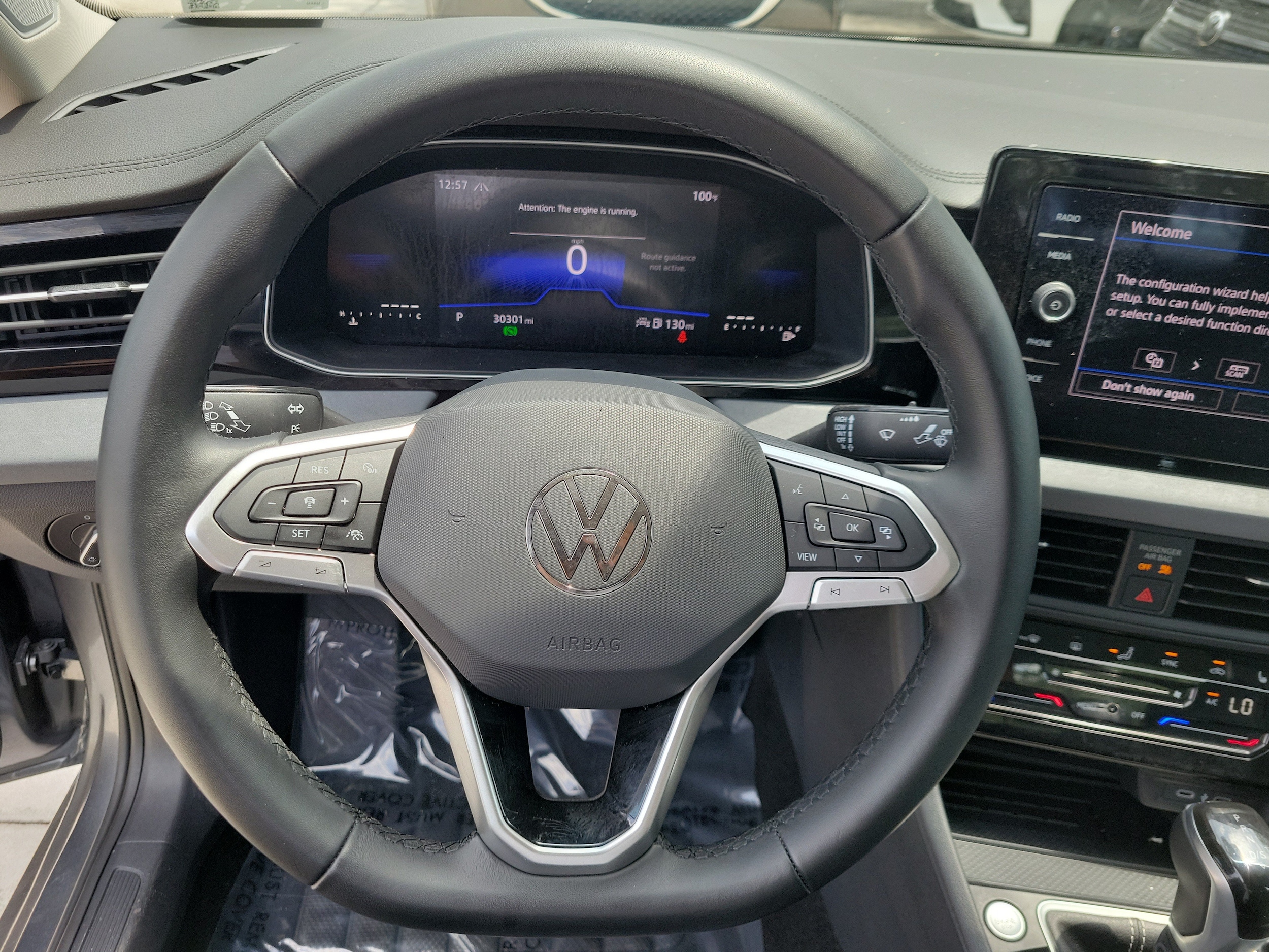 2025 Volkswagen Jetta SE - Photo 23