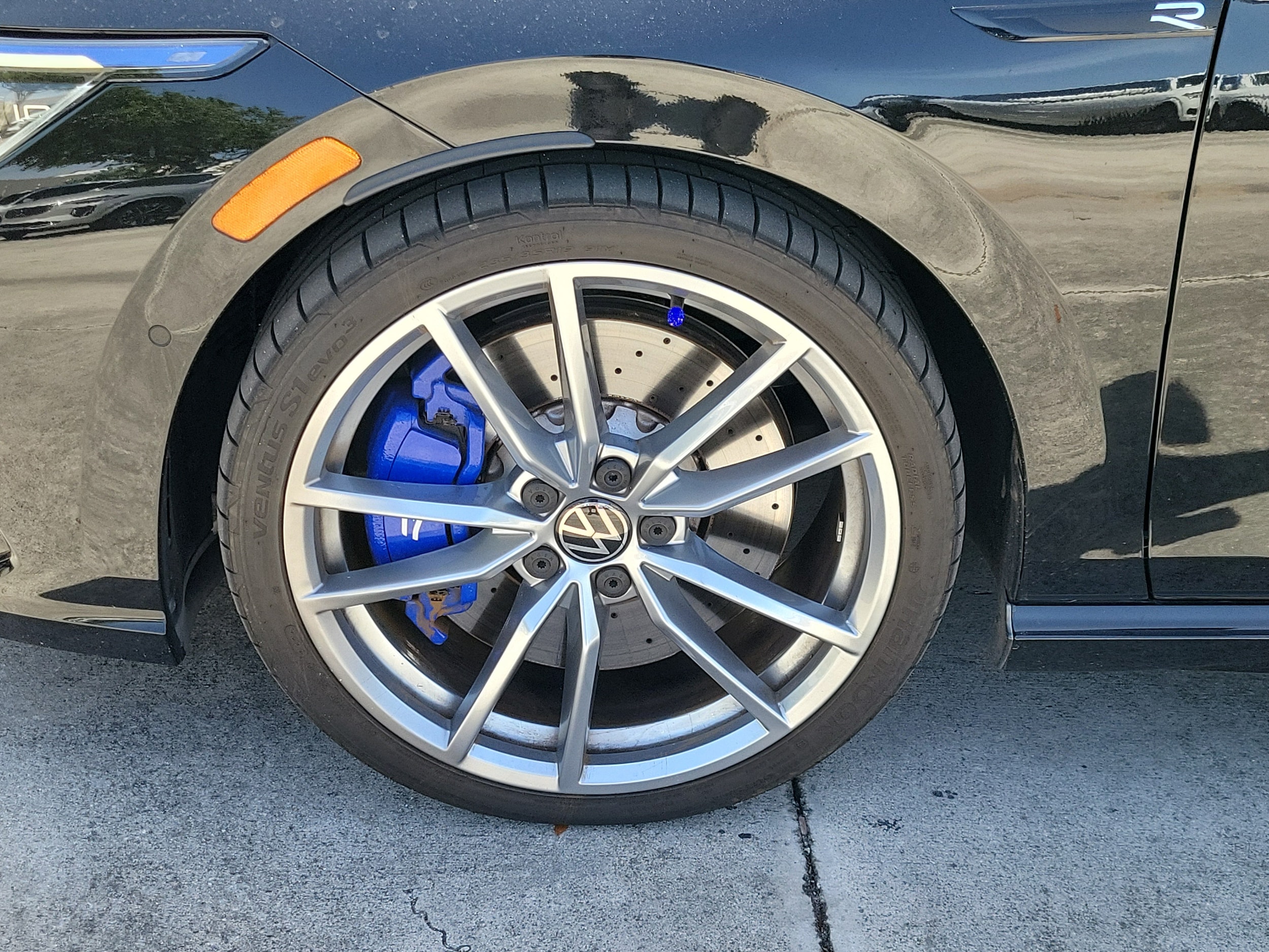 2024 Volkswagen Golf R R - Photo 4