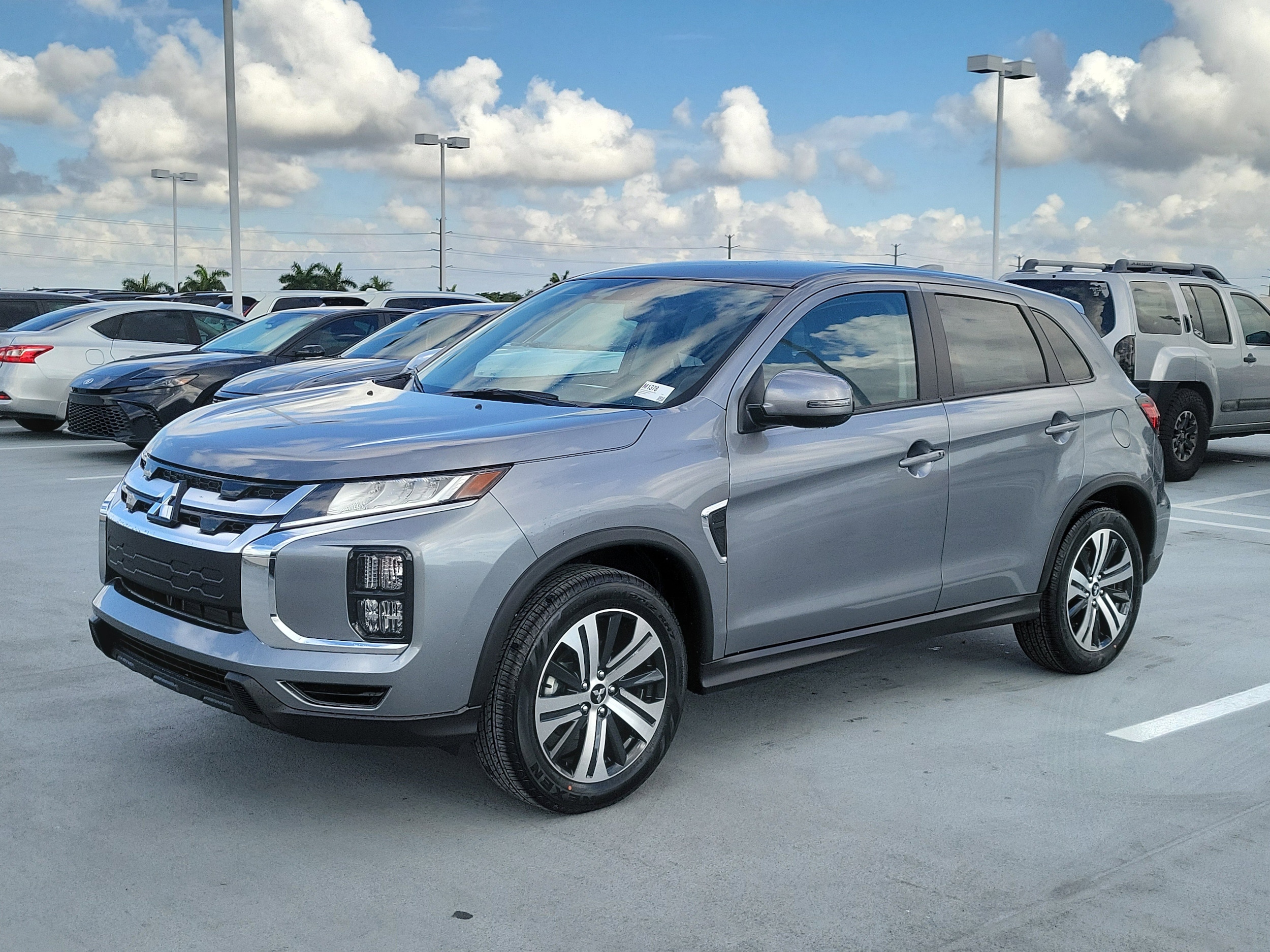 2026 Mitsubishi Outlander Sport SE